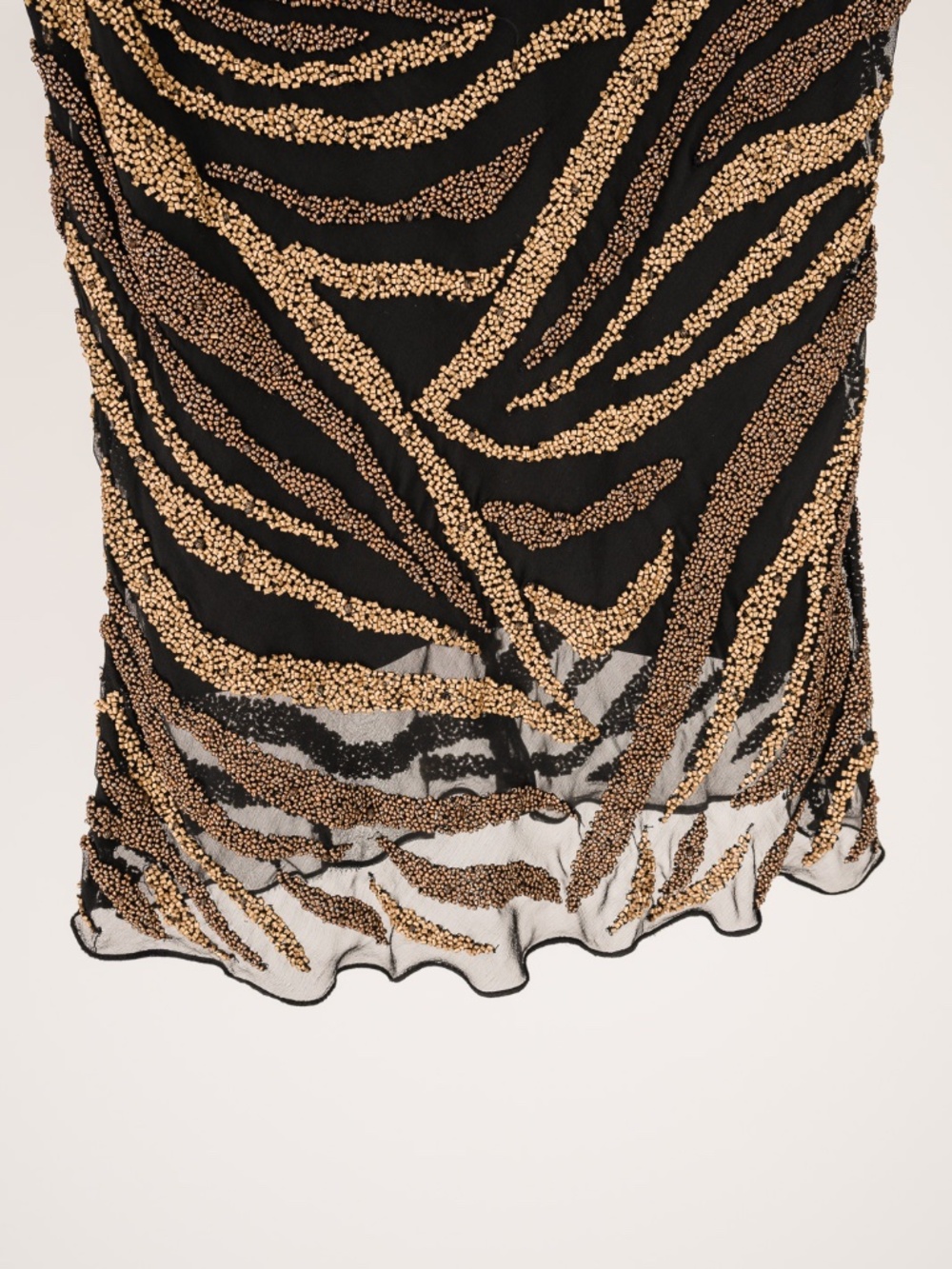 Cache vintage top in black silk  with heavily beaded gold design in size L. - Picture 3 of 4